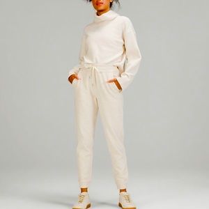 NWT Lululemon Ribbed High-Rise Jogger 7/8” Length